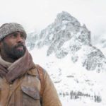 Romance, survival mix in ‘The Mountain Between Us’